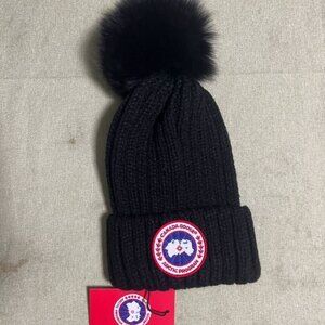 Canada Goose Beanie Hat Black